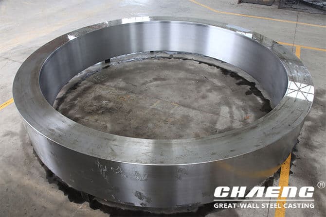 Cast steel rotary kiln tyre